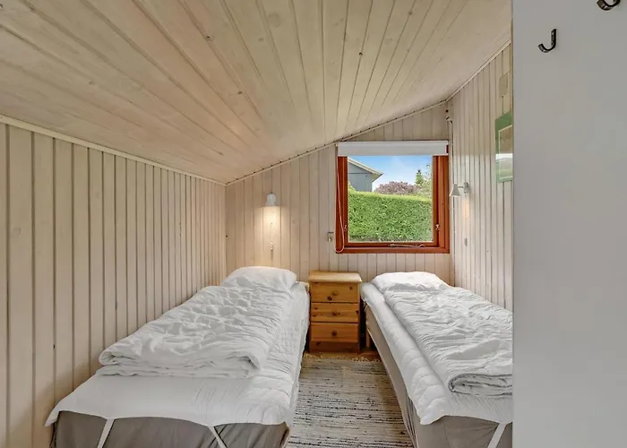Holiday home Poppelvaenget Ix